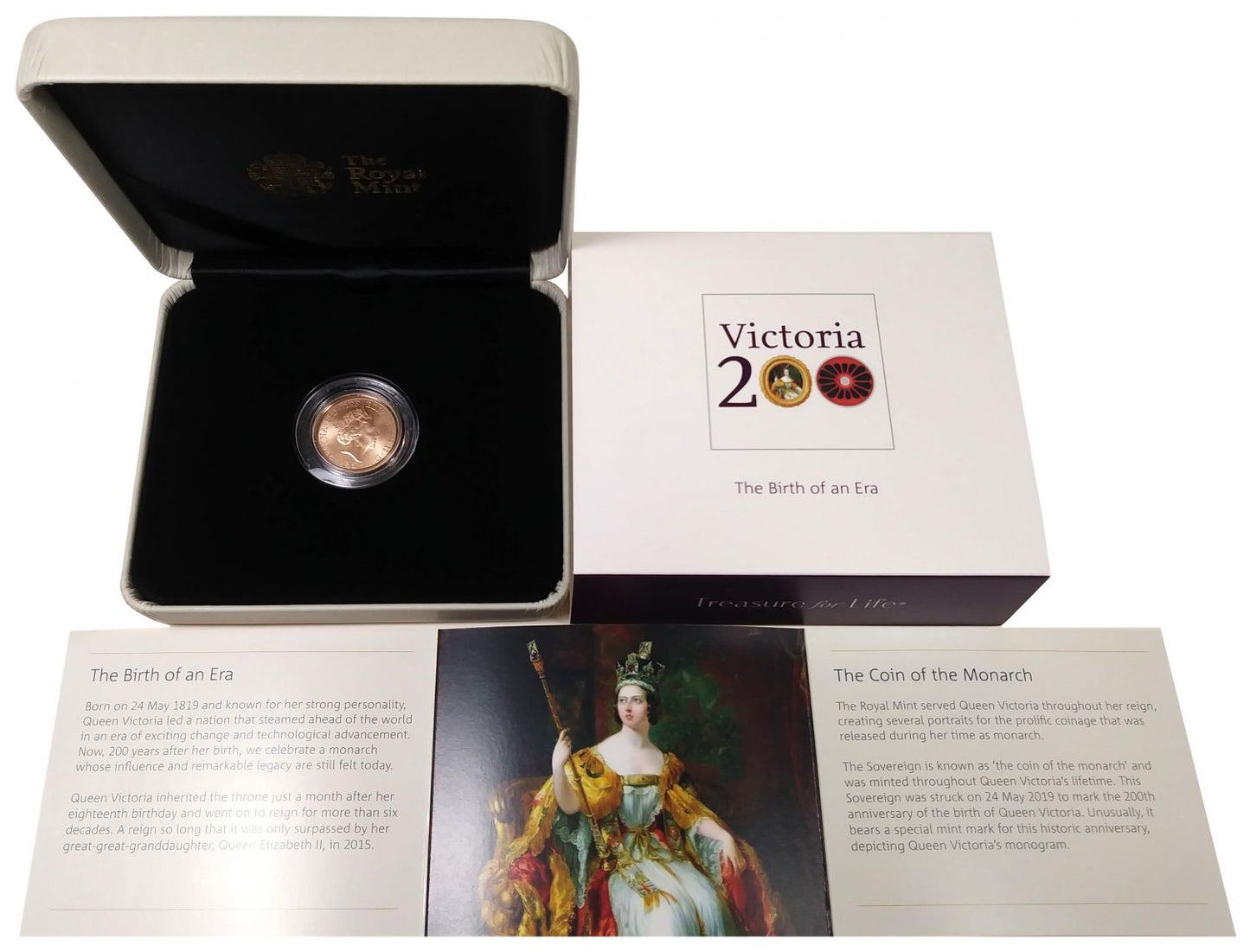 Elizabeth II 2019 plain edge "Victoria" Strike on the Day Sovereign