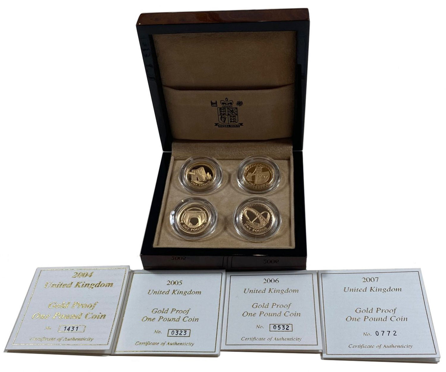Elizabeth II 2004-2007 gold Proof £1 Bridges Set