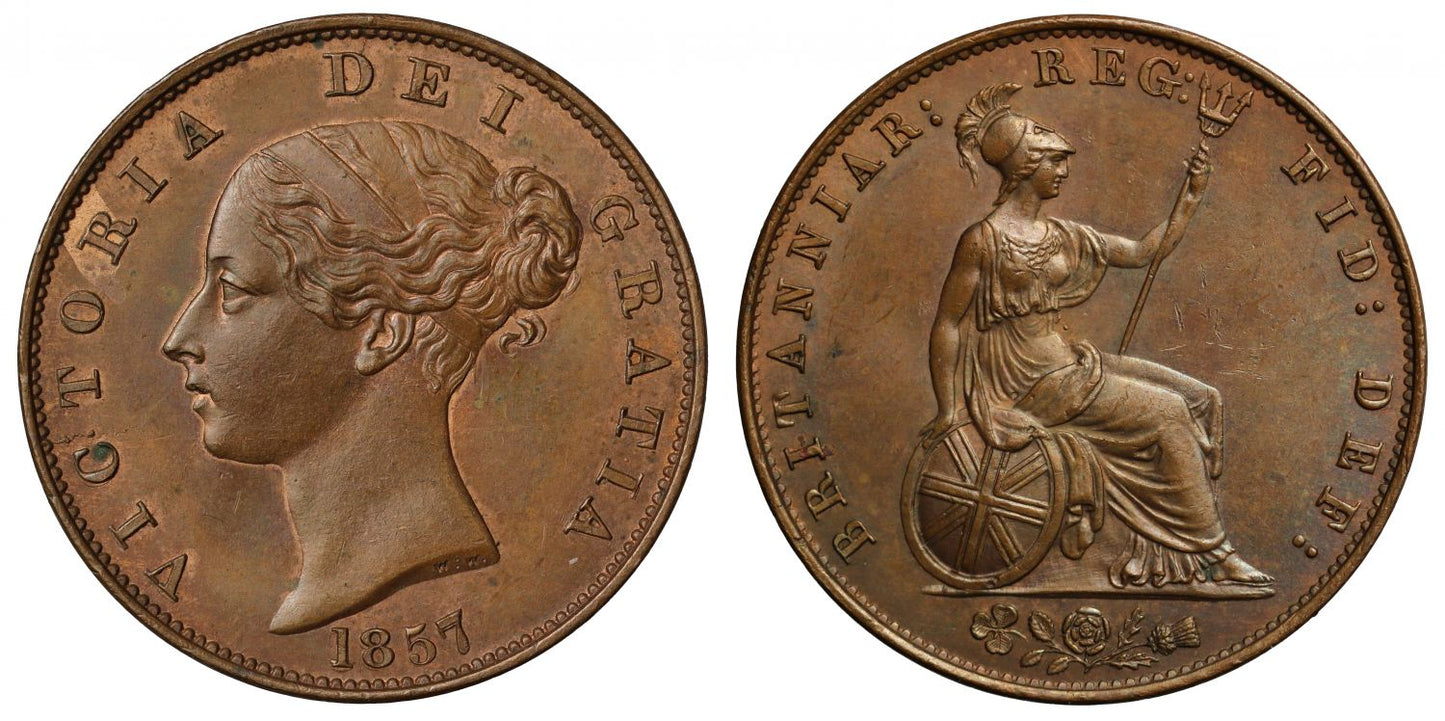Victoria 1857 Halfpenny, young head copper issue, incuse dots on shield