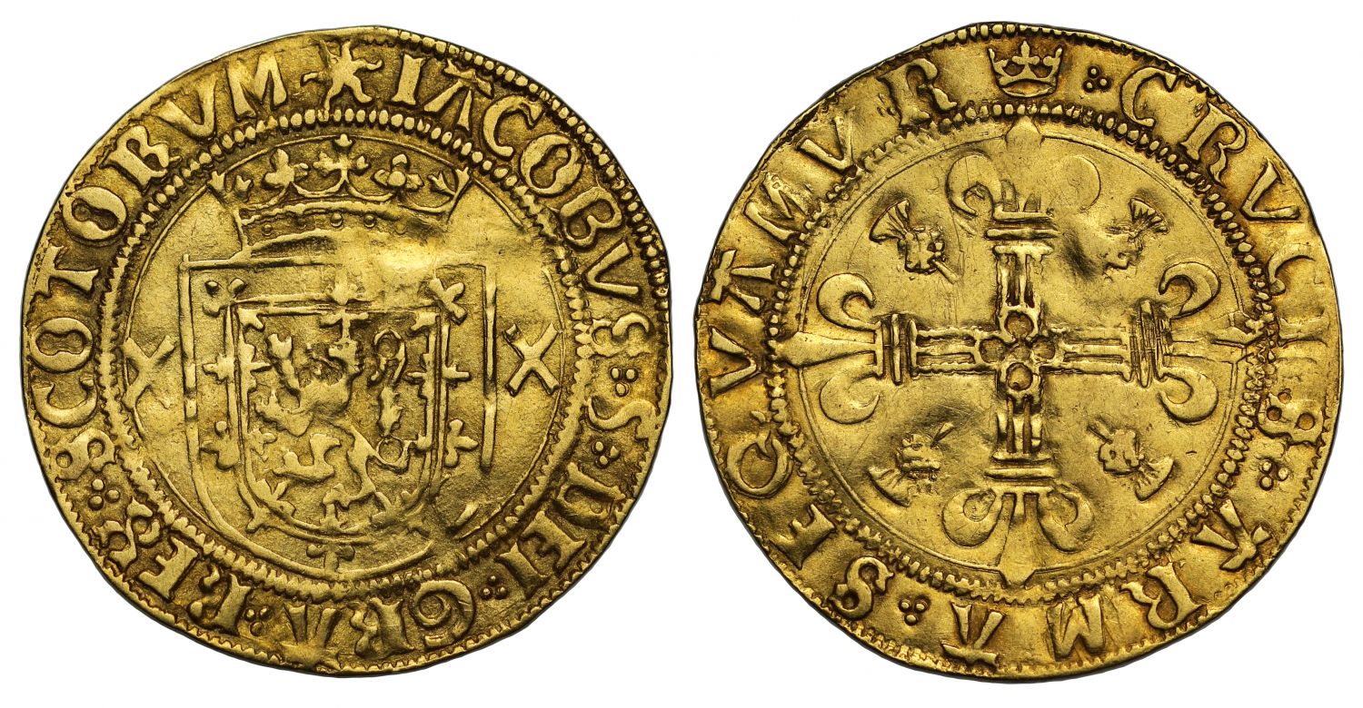Scotland, James V gold Crown, 2nd coinage, type III, rounded shield base, very rare